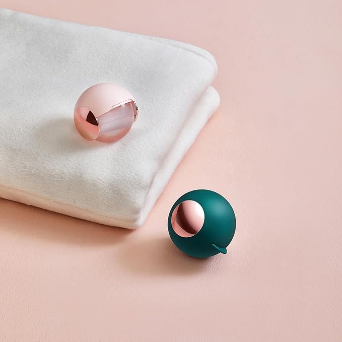 Travel-Sized Mini Reusable Lint Roller Ball for Pet Hair Removal